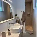 公寓 Het Klaslokaal In De Oude School Met Tuin *