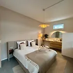 Het Klaslokaal In De Oude School Met Tuin 公寓 *