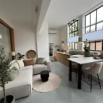 公寓 Het Klaslokaal In De Oude School Met Tuin *