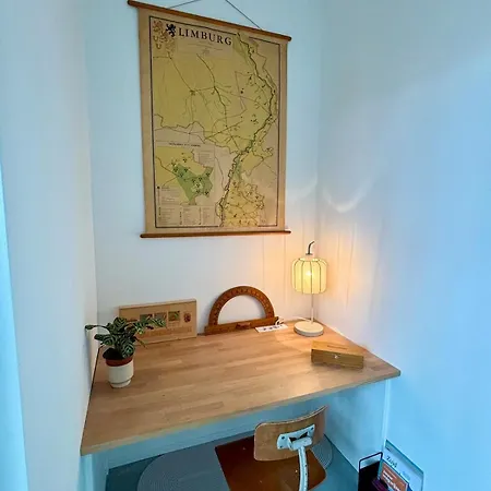 Het Klaslokaal In De Oude School Met Tuin