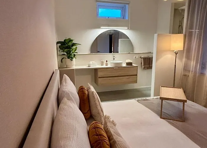 Het Klaslokaal In De Oude School Met Tuin Heerlen