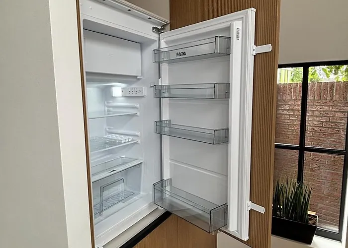 Het Klaslokaal In De Oude School Met Tuin Heerlen